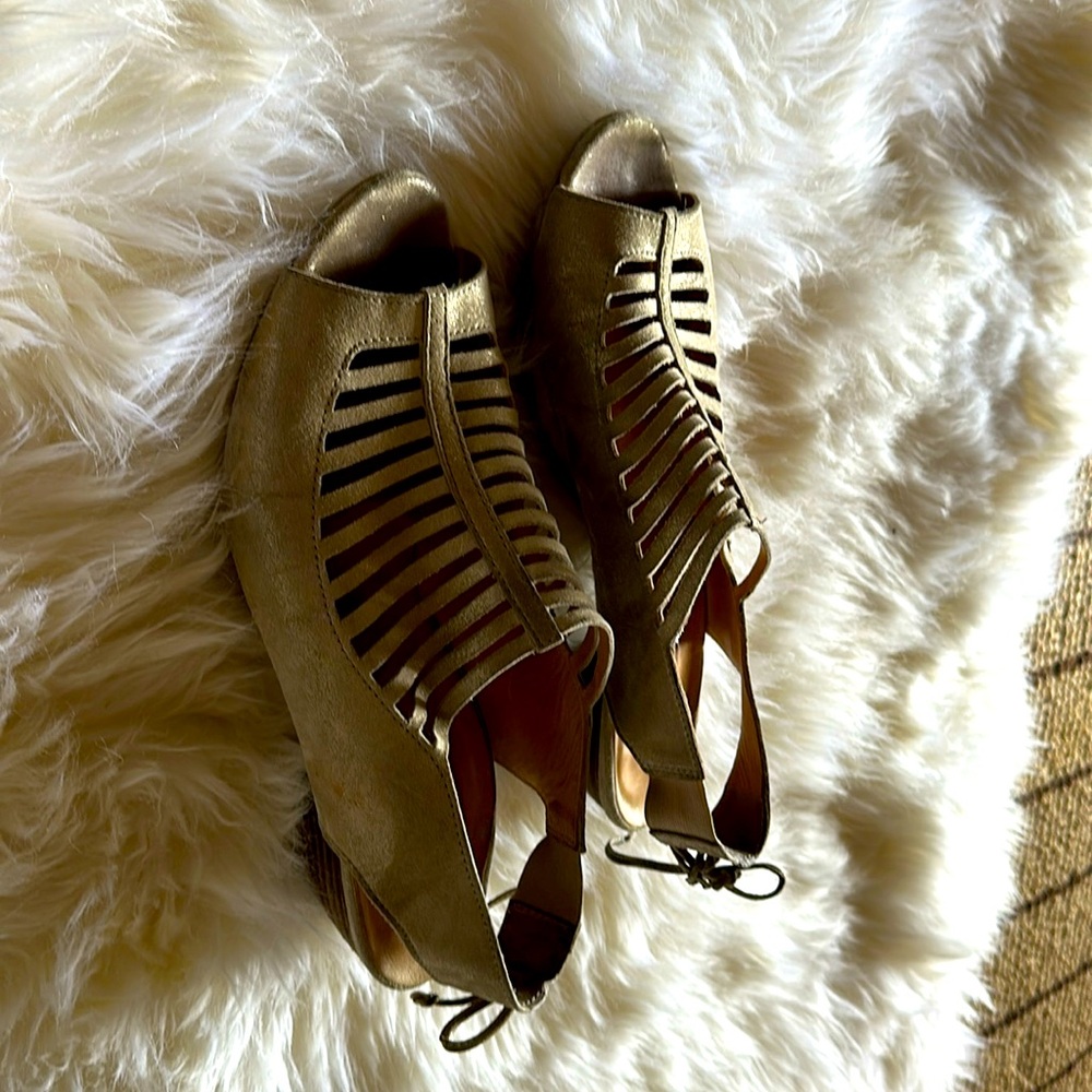 Paul Green shoes